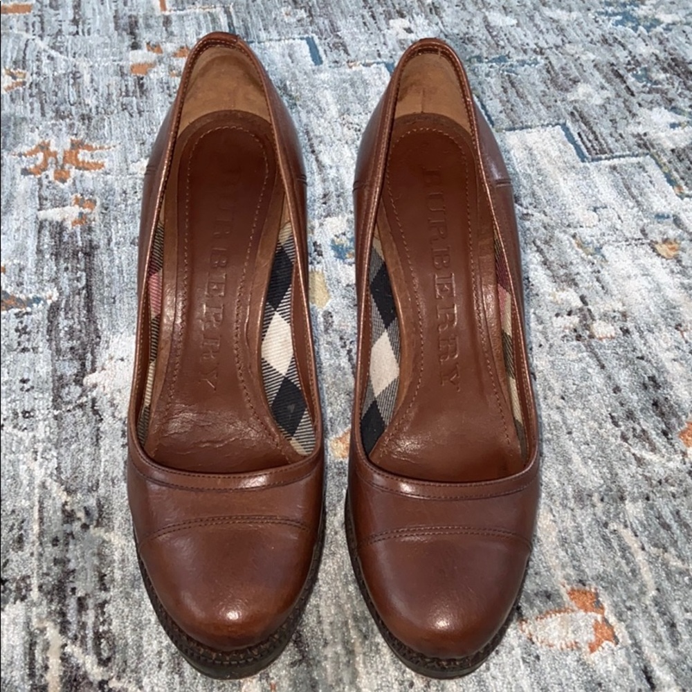 Burberry heels
